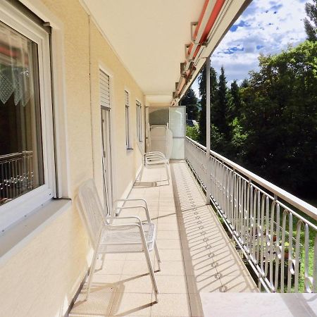Moderne Ferienwohnung Nahe Swr Und Golfplatz Baden-Baden Extérieur photo